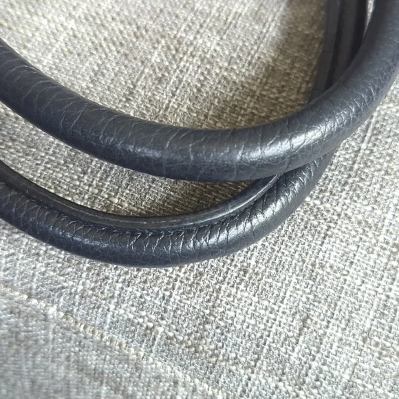 SALE - Chiara Ferretti Black Woven Leather Should Bag large - Picture 8 of 9